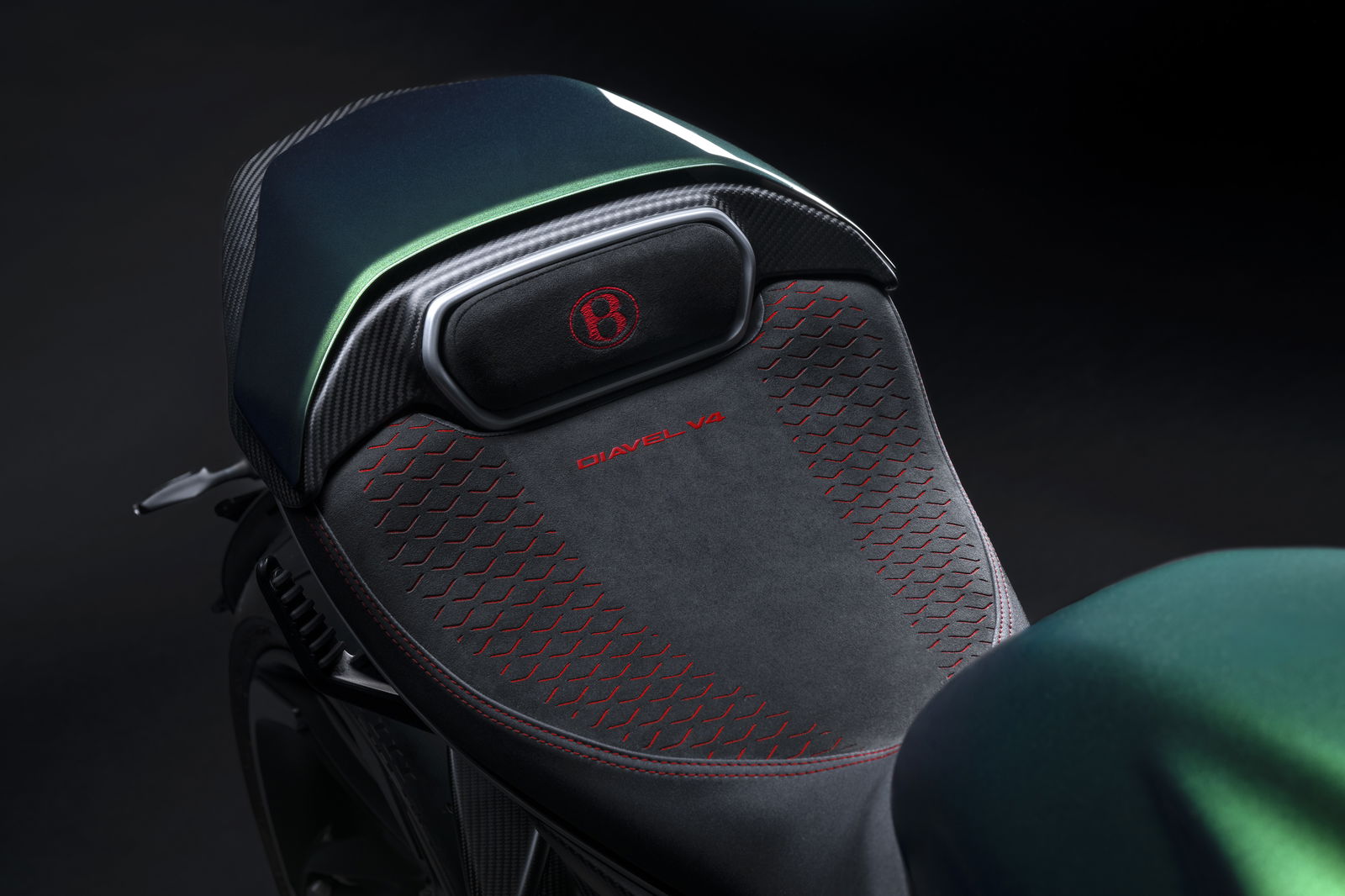 Ducati Diavel for Bentley - seat